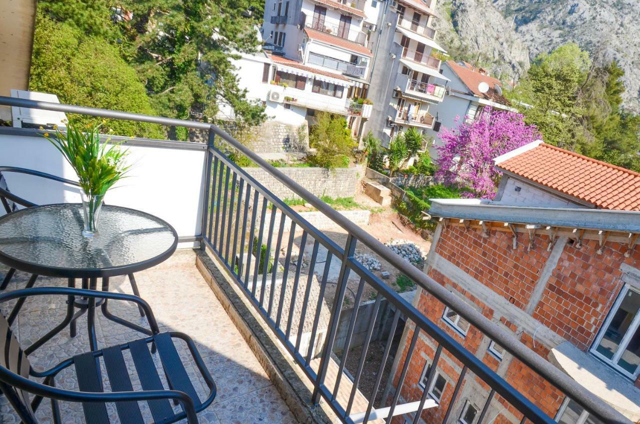 Apartment Barona Kotor Eksteriør bilde