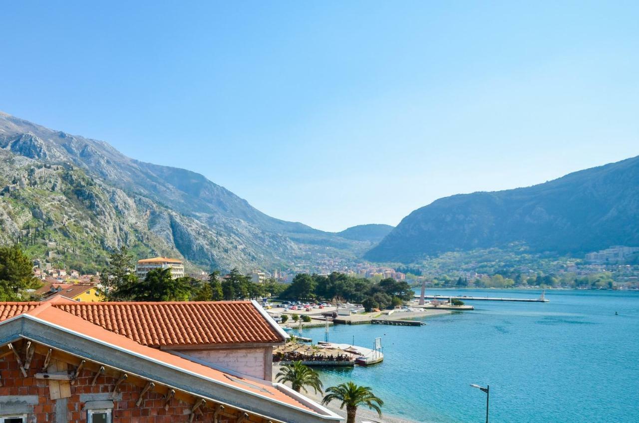 Apartment Barona Kotor Eksteriør bilde