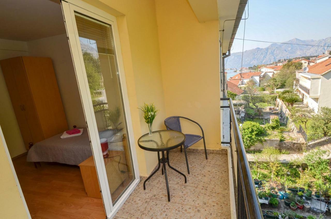Apartment Barona Kotor Eksteriør bilde