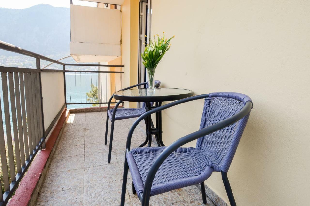 Apartment Barona Kotor Eksteriør bilde